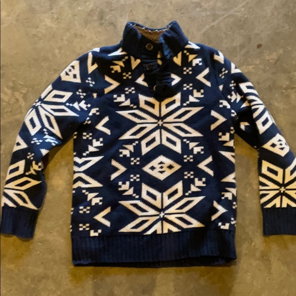 Boys Lands End sweater blue/ white snowflake